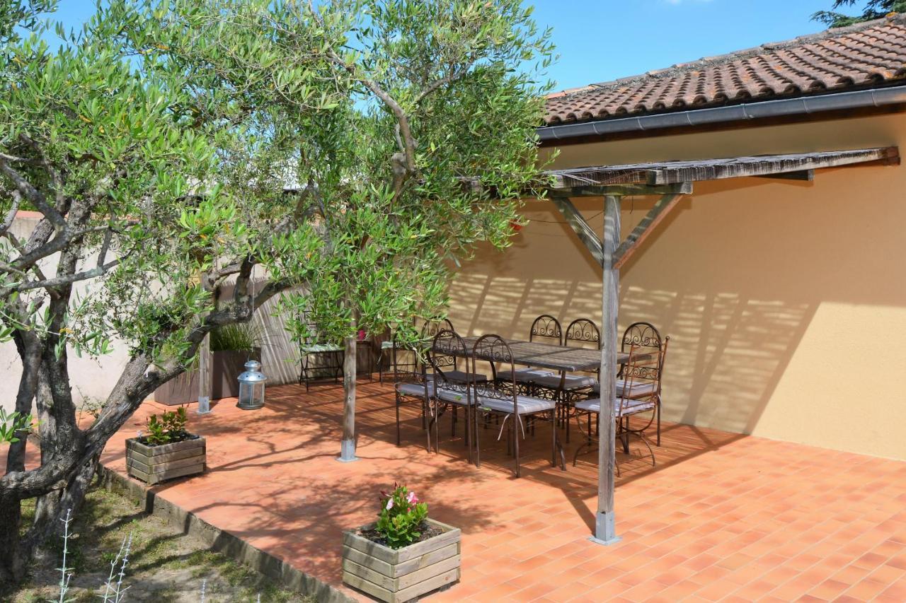 Villa In Comps With Private Pool And Airco Экстерьер фото